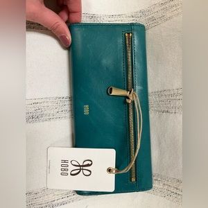 HOBO Jill Large Trifold